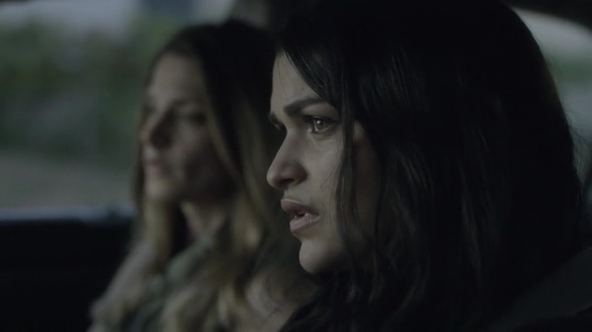 Ashley-Greene-dot-nl_Rogue4x04TheDeterminedandtheDesperate2356.jpg