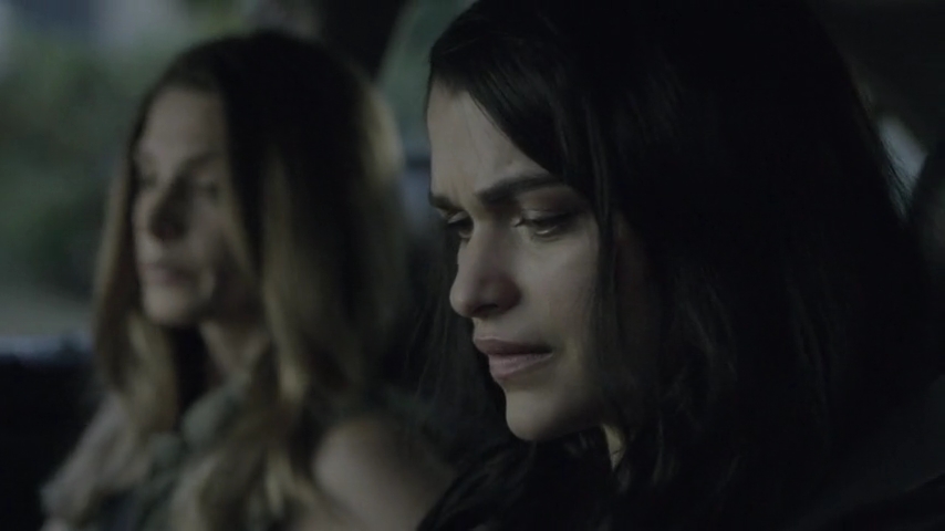 Ashley-Greene-dot-nl_Rogue4x04TheDeterminedandtheDesperate2374.jpg