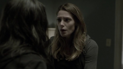 Ashley-Greene-dot-nl_Rogue4x04TheDeterminedandtheDesperate1033.jpg