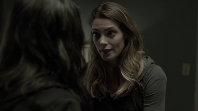 Ashley-Greene-dot-nl_Rogue4x04TheDeterminedandtheDesperate1036.jpg