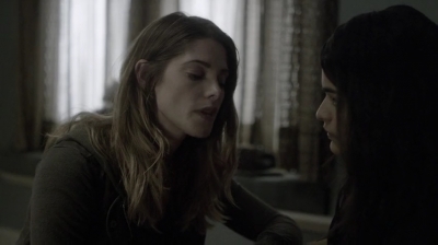 Ashley-Greene-dot-nl_Rogue4x04TheDeterminedandtheDesperate1119.jpg