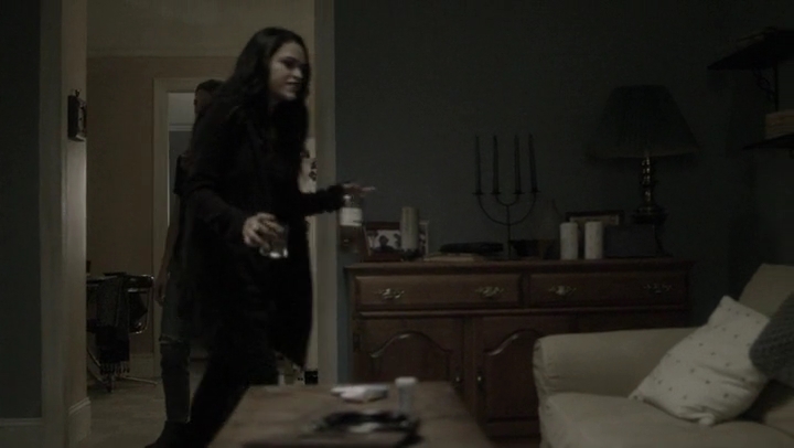 Ashley-Greene-dot-nl_Rogue4x05PoolBoy1143.jpg