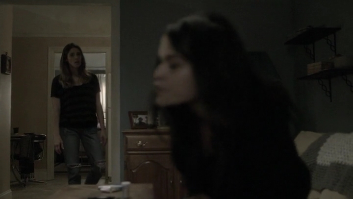 Ashley-Greene-dot-nl_Rogue4x05PoolBoy1145.jpg
