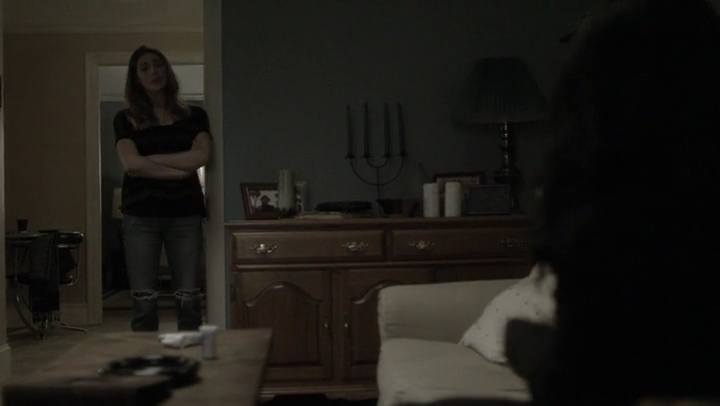 Ashley-Greene-dot-nl_Rogue4x05PoolBoy1147.jpg
