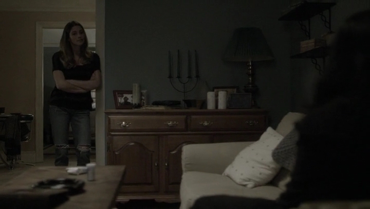 Ashley-Greene-dot-nl_Rogue4x05PoolBoy1148.jpg