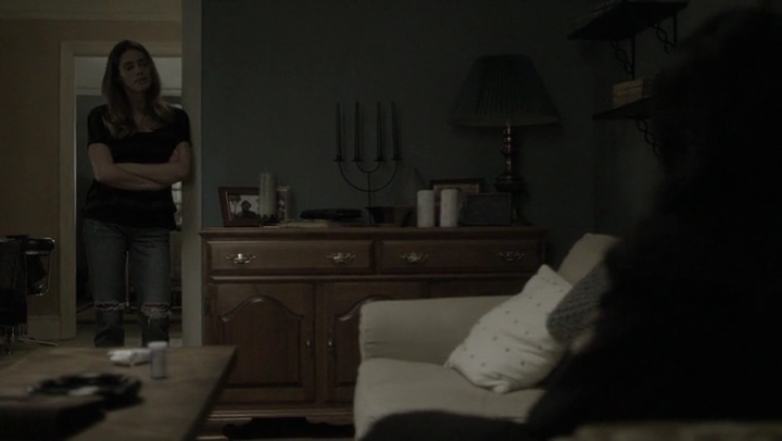 Ashley-Greene-dot-nl_Rogue4x05PoolBoy1149.jpg