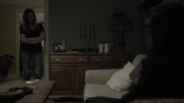 Ashley-Greene-dot-nl_Rogue4x05PoolBoy1150.jpg