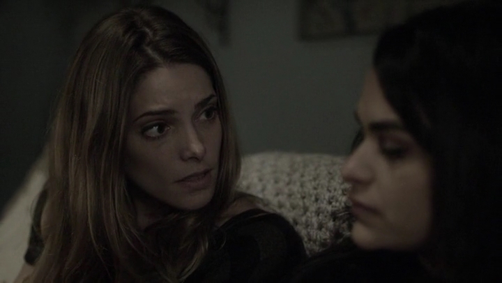 Ashley-Greene-dot-nl_Rogue4x05PoolBoy1225.jpg