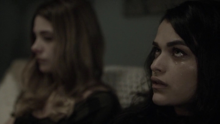 Ashley-Greene-dot-nl_Rogue4x05PoolBoy1233.jpg