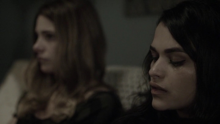 Ashley-Greene-dot-nl_Rogue4x05PoolBoy1235.jpg Ashley-Greene-dot-nl_Rogue4x05PoolBoy1235.jpg