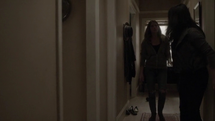 Ashley-Greene-dot-nl_Rogue4x05PoolBoy1667.jpg