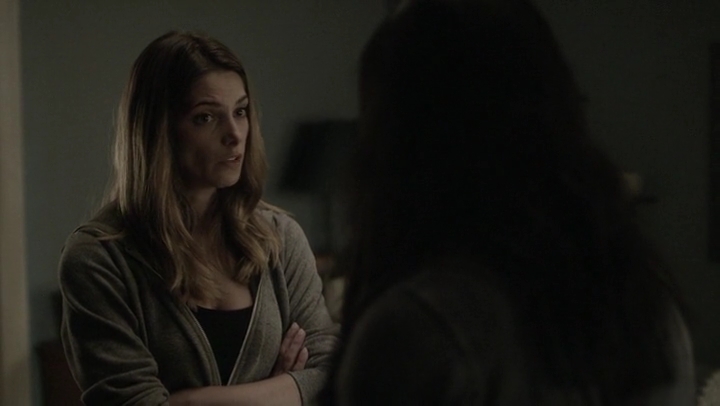 Ashley-Greene-dot-nl_Rogue4x05PoolBoy1784.jpg