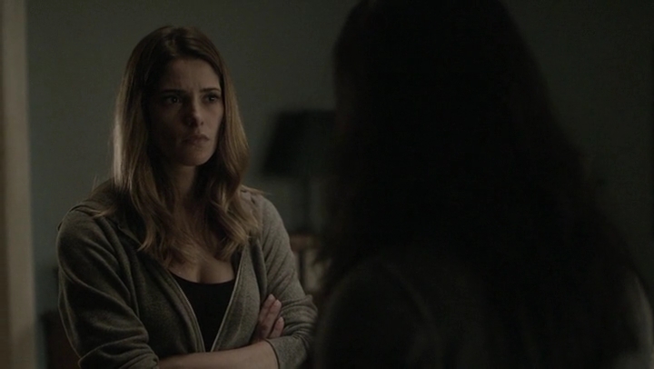 Ashley-Greene-dot-nl_Rogue4x05PoolBoy1816.jpg