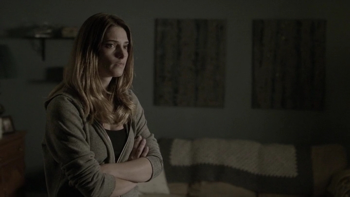 Ashley-Greene-dot-nl_Rogue4x05PoolBoy1856.jpg
