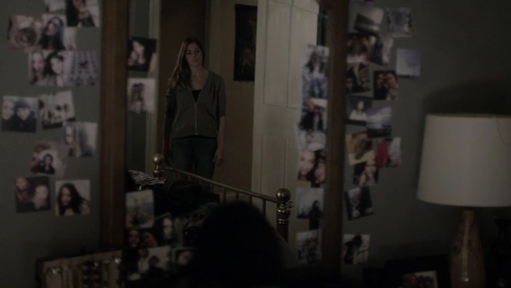 Ashley-Greene-dot-nl_Rogue4x05PoolBoy2083.jpg