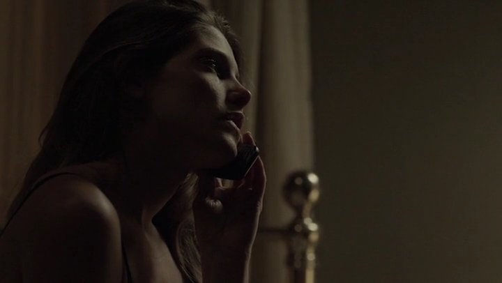 Ashley-Greene-dot-nl_Rogue4x05PoolBoy2673.jpg