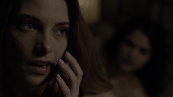 Ashley-Greene-dot-nl_Rogue4x05PoolBoy2675.jpg