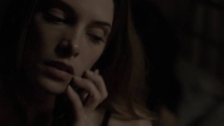 Ashley-Greene-dot-nl_Rogue4x05PoolBoy2693.jpg