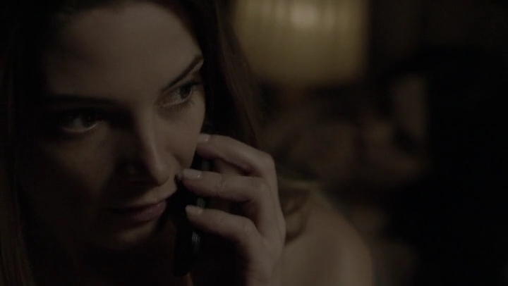 Ashley-Greene-dot-nl_Rogue4x05PoolBoy2709.jpg