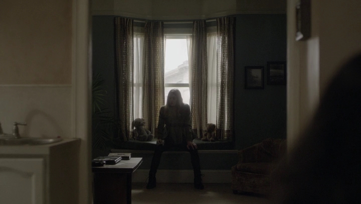 Ashley-Greene-dot-NL_Rogue4x06Elk0239.jpg