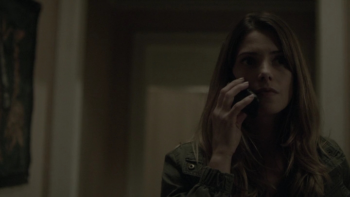 Ashley-Greene-dot-NL_Rogue4x06Elk0315.jpg