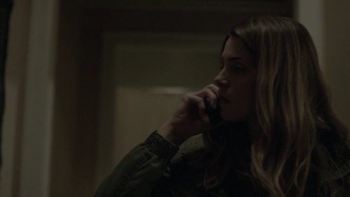 Ashley-Greene-dot-NL_Rogue4x06Elk0322.jpg