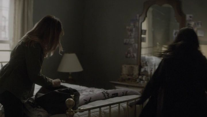 Ashley-Greene-dot-NL_Rogue4x06Elk0387.jpg