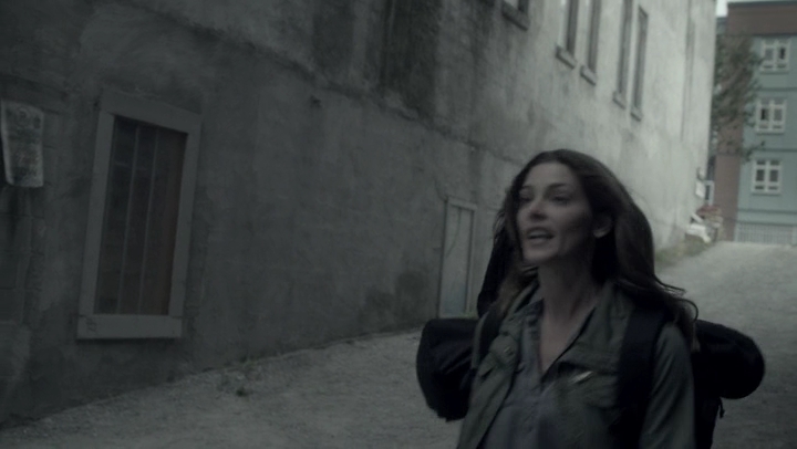 Ashley-Greene-dot-NL_Rogue4x06Elk0533.jpg