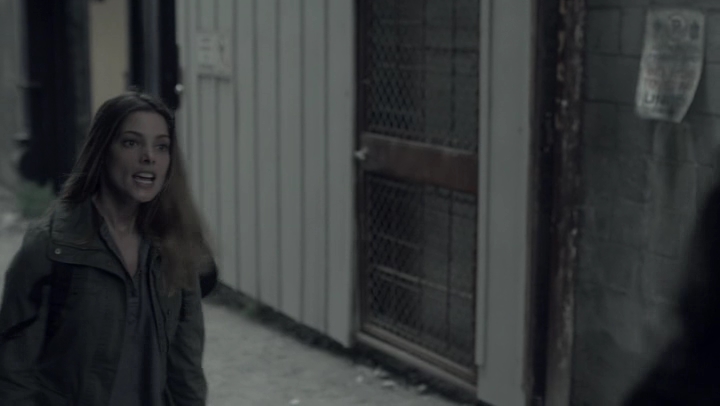 Ashley-Greene-dot-NL_Rogue4x06Elk0534.jpg