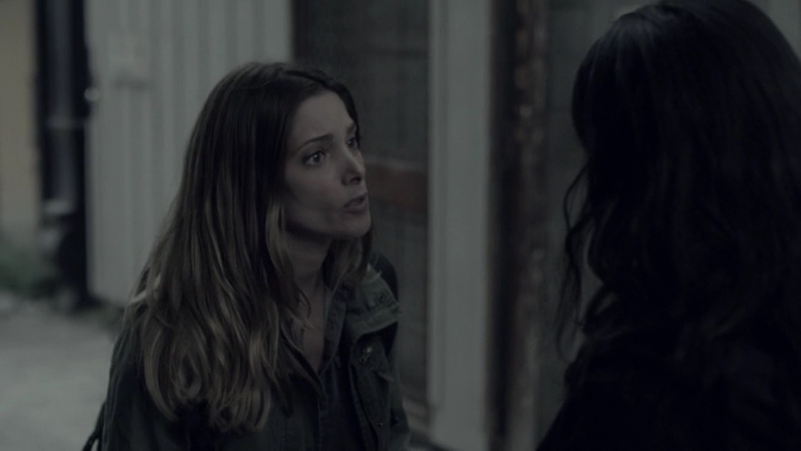 Ashley-Greene-dot-NL_Rogue4x06Elk0540.jpg