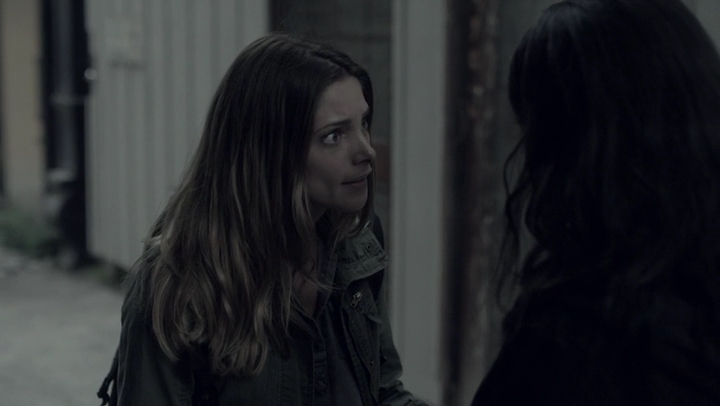 Ashley-Greene-dot-NL_Rogue4x06Elk0541.jpg