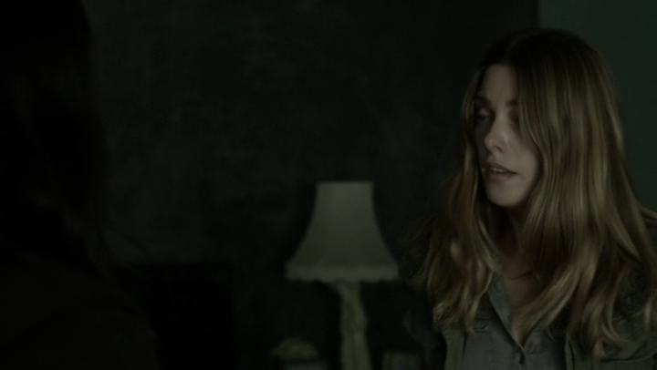 Ashley-Greene-dot-NL_Rogue4x07Bifocals0026.jpg