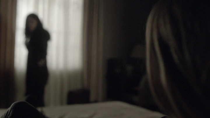Ashley-Greene-dot-NL_Rogue4x07Bifocals0279.jpg