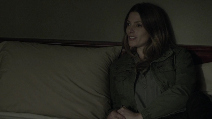 Ashley-Greene-dot-NL_Rogue4x07Bifocals0302.jpg