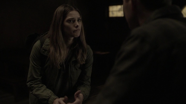 Ashley-Greene-dot-NL_Rogue4x07Bifocals1691.jpg