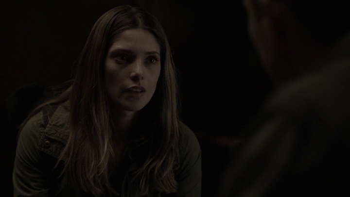Ashley-Greene-dot-NL_Rogue4x07Bifocals1695.jpg