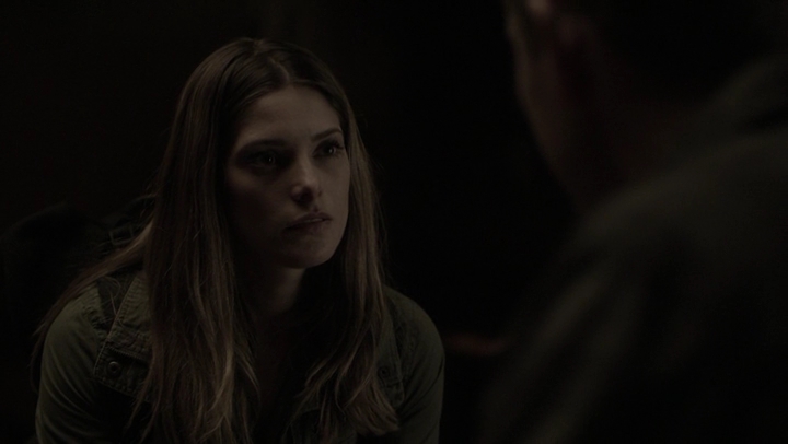 Ashley-Greene-dot-NL_Rogue4x07Bifocals1744.jpg