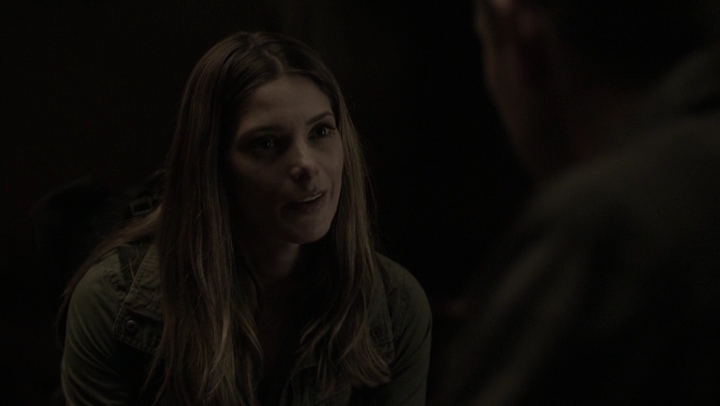 Ashley-Greene-dot-NL_Rogue4x07Bifocals1753.jpg