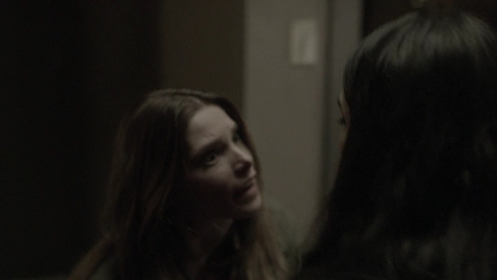Ashley-Greene-dot-NL_Rogue4x07Bifocals1967.jpg