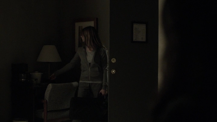 Ashley-Greene-dot-NL_Rogue4x07Bifocals2183.jpg