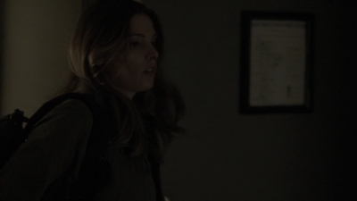 Ashley-Greene-dot-NL_Rogue4x07Bifocals1951.jpg