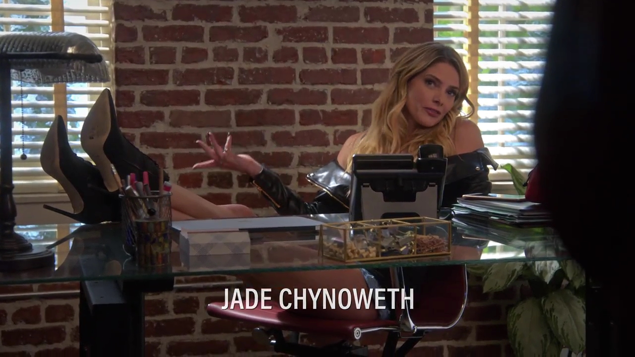 Ashley-Greene-dot-nl_StepUpHighWater2x02-0153.jpg