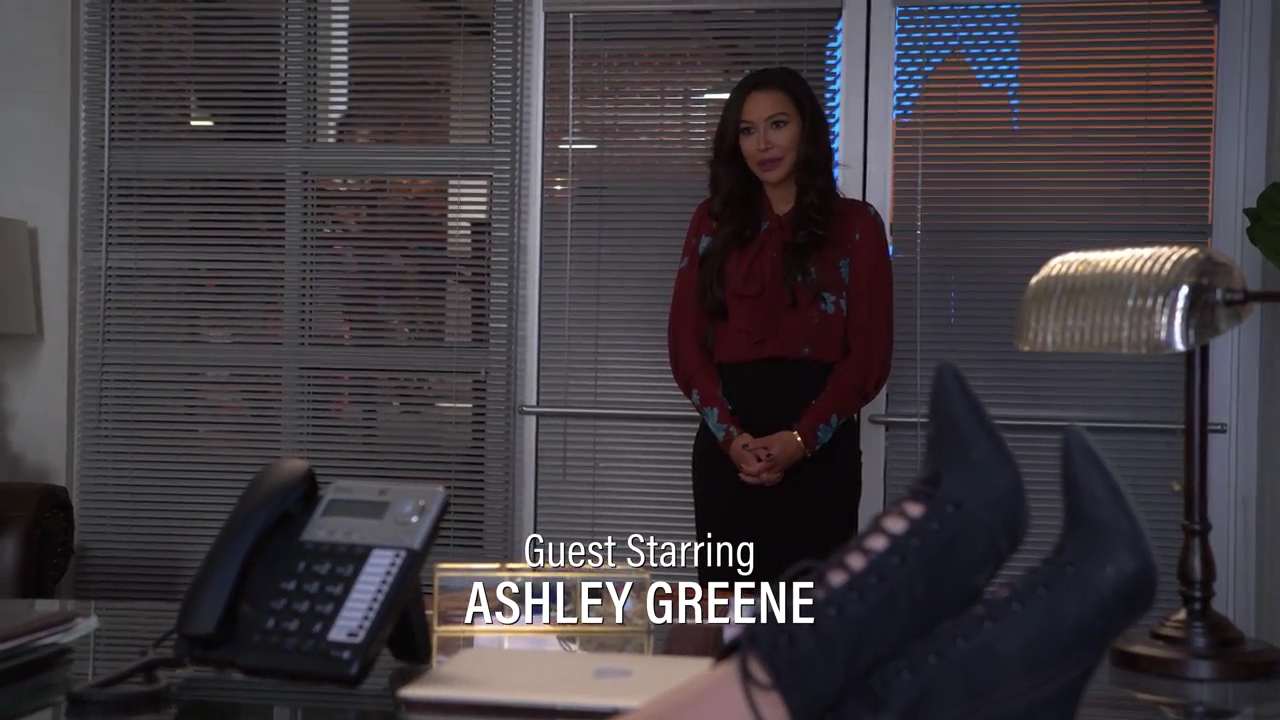 Ashley-Greene-dot-nl_StepUpHighWater2x02-0166.jpg