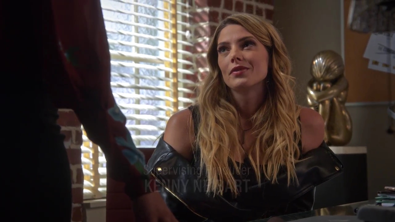 Ashley-Greene-dot-nl_StepUpHighWater2x02-0193.jpg