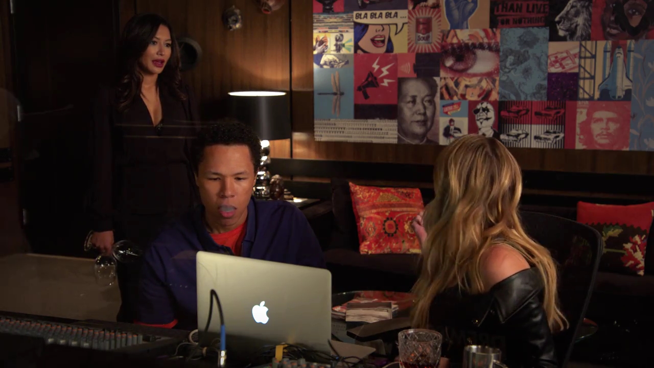 Ashley-Greene-dot-nl_StepUpHighWater2x02-1118.jpg