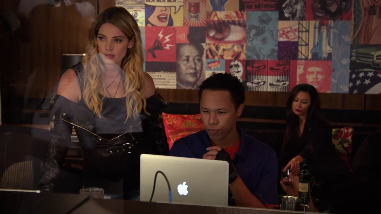 Ashley-Greene-dot-nl_StepUpHighWater2x02-1220.jpg