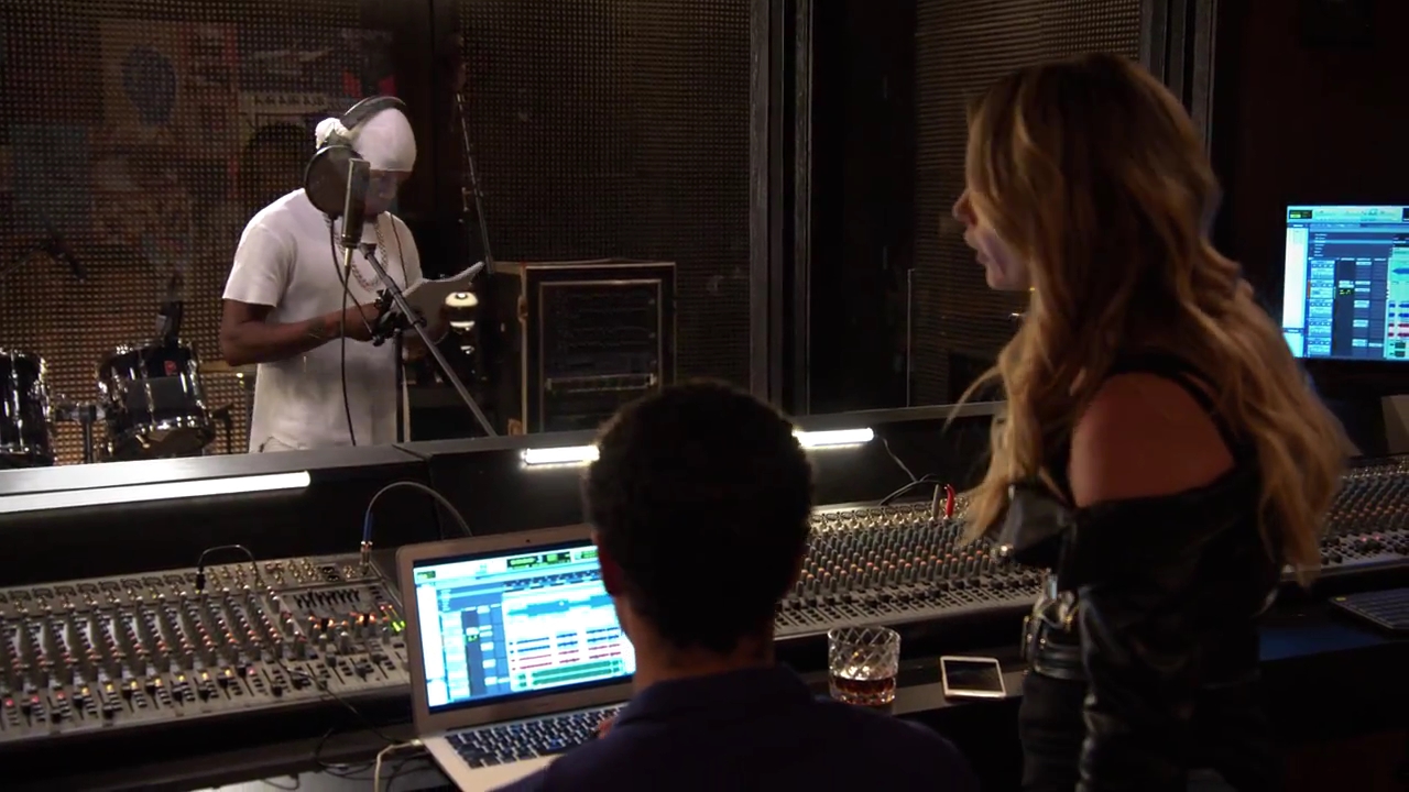 Ashley-Greene-dot-nl_StepUpHighWater2x02-1223.jpg Ashley-Greene-dot-nl_StepUpHighWater2x02-1223.jpg