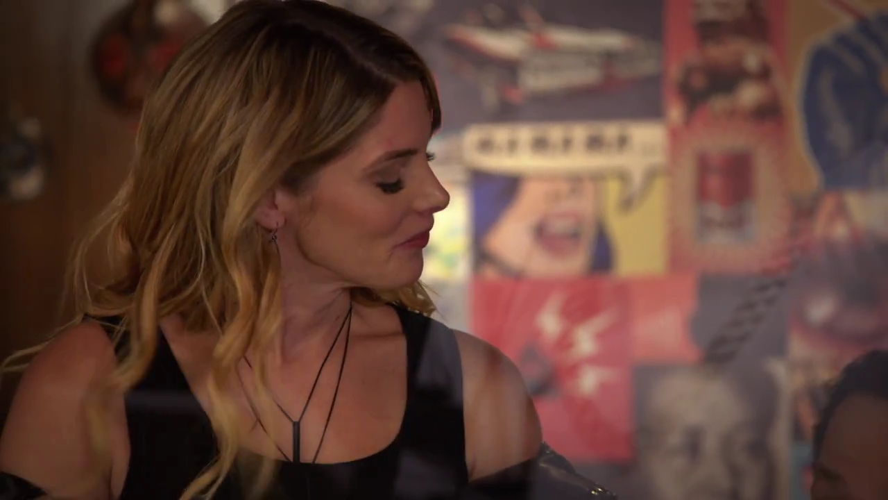 Ashley-Greene-dot-nl_StepUpHighWater2x02-1238.jpg
