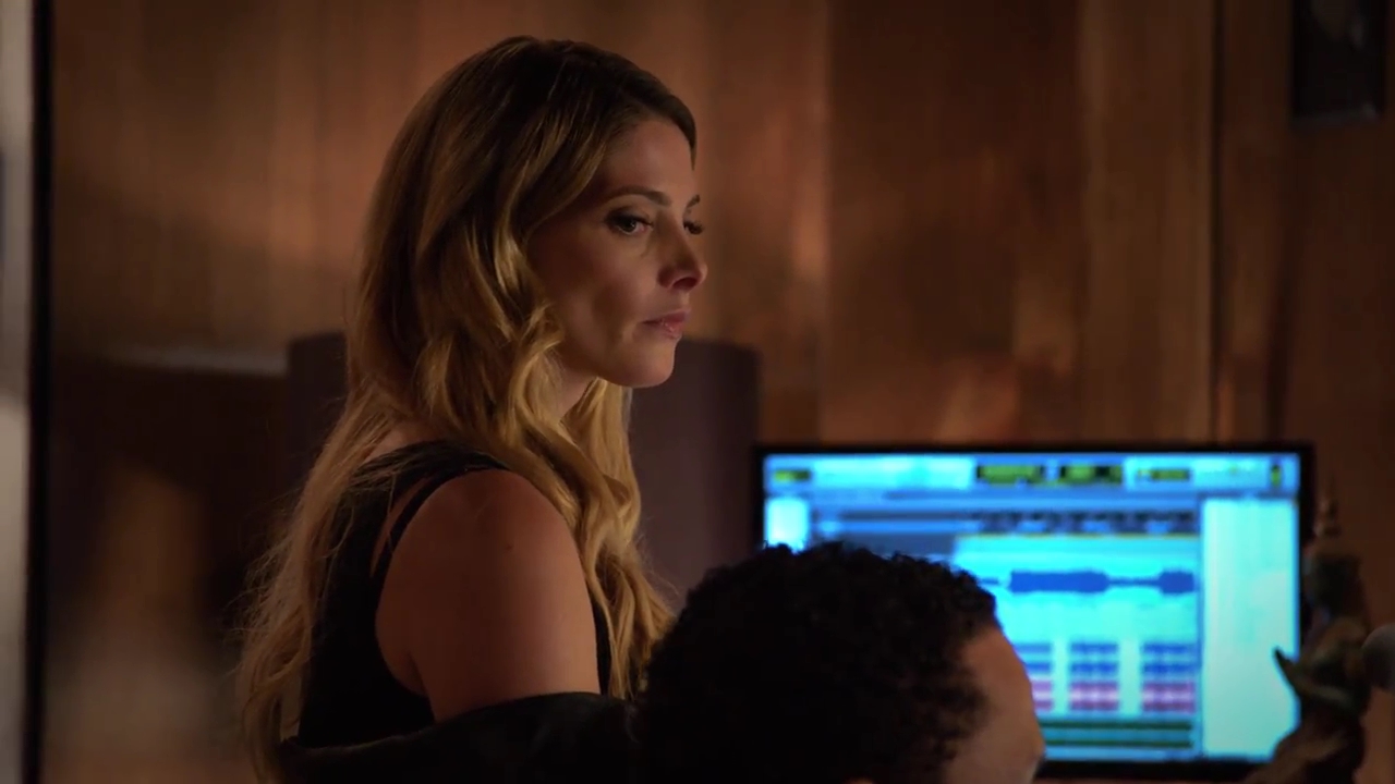 Ashley-Greene-dot-nl_StepUpHighWater2x02-1329.jpg