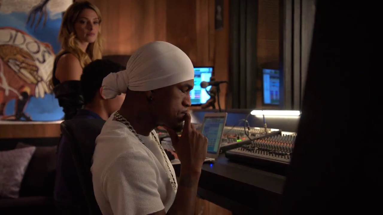 Ashley-Greene-dot-nl_StepUpHighWater2x02-1379.jpg